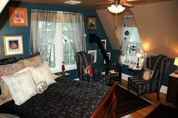 Red Elephant Inn Bed And Breakfast Норт-Конвей Экстерьер фото